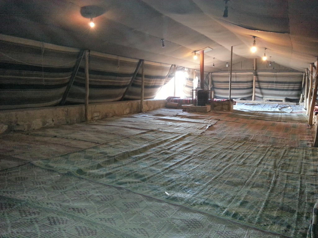 Incense And Spice Route Inn Zofar Номер фото