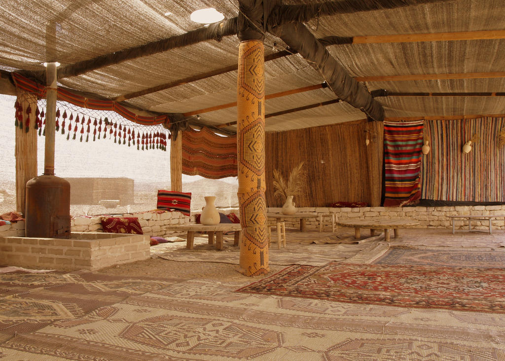 Incense And Spice Route Inn Zofar Номер фото
