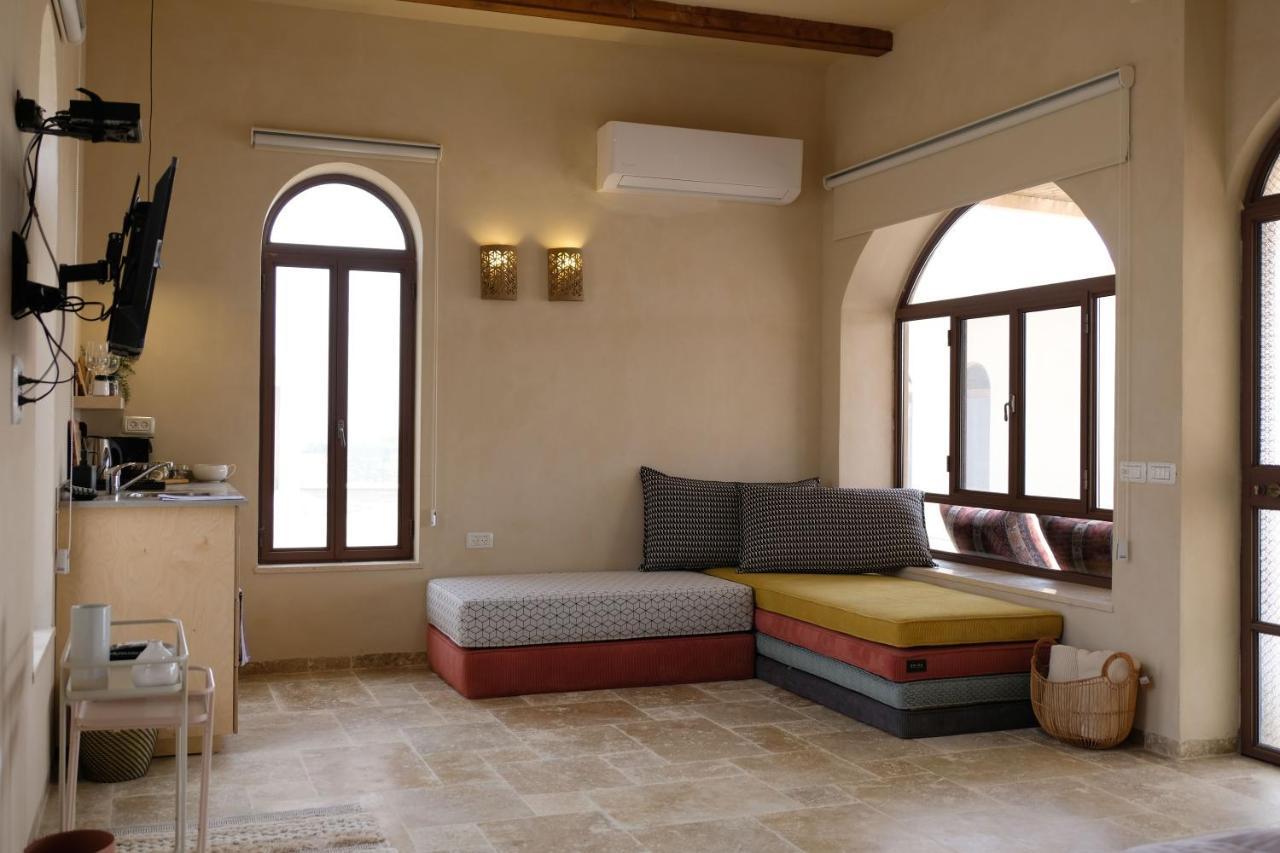 Incense And Spice Route Inn Zofar Экстерьер фото
